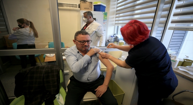 Vaka sayıları artan Kırklareli’nde TURKOVAC aşısı uygulanmaya başlandı